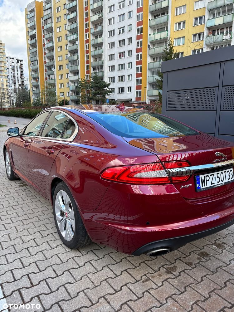 Jaguar XF 2.0 T Luxury - 5