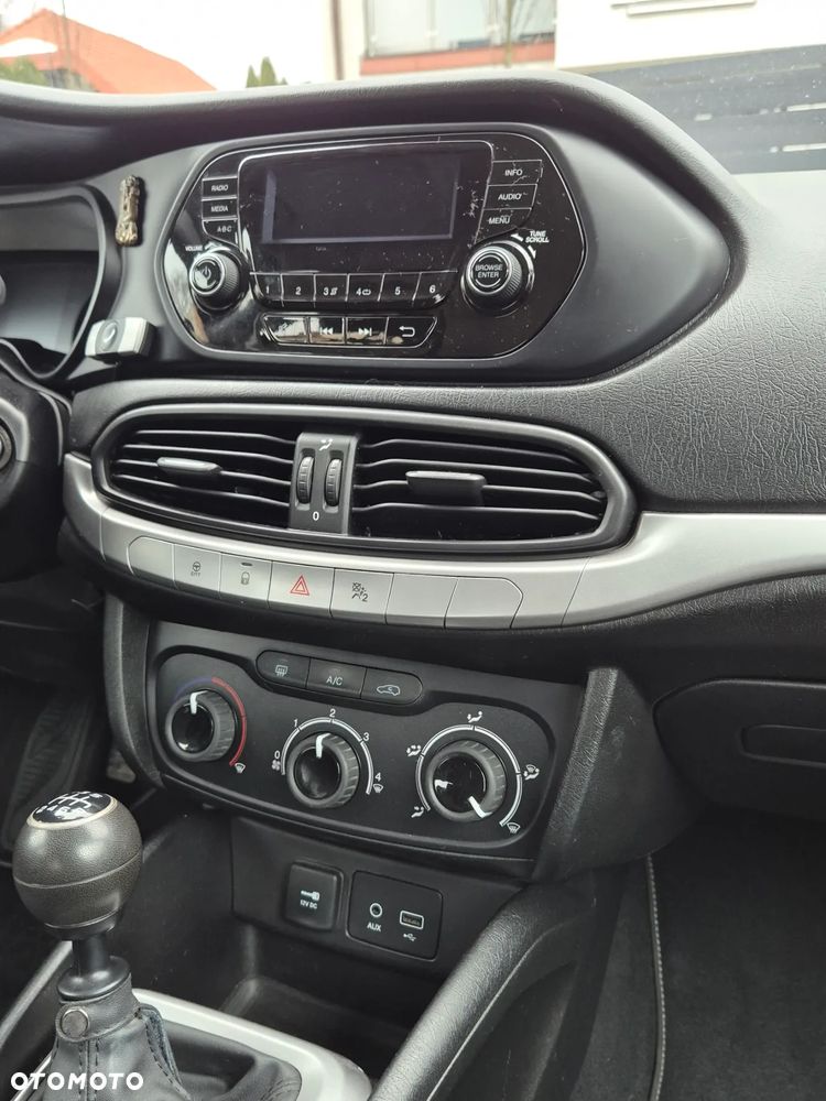 Fiat Tipo 1.4 16v Pop - 13