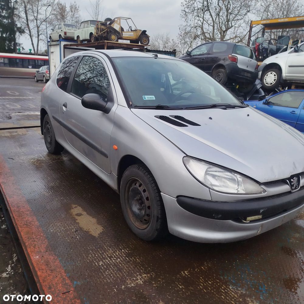 Peugeot 206 na części . - 3