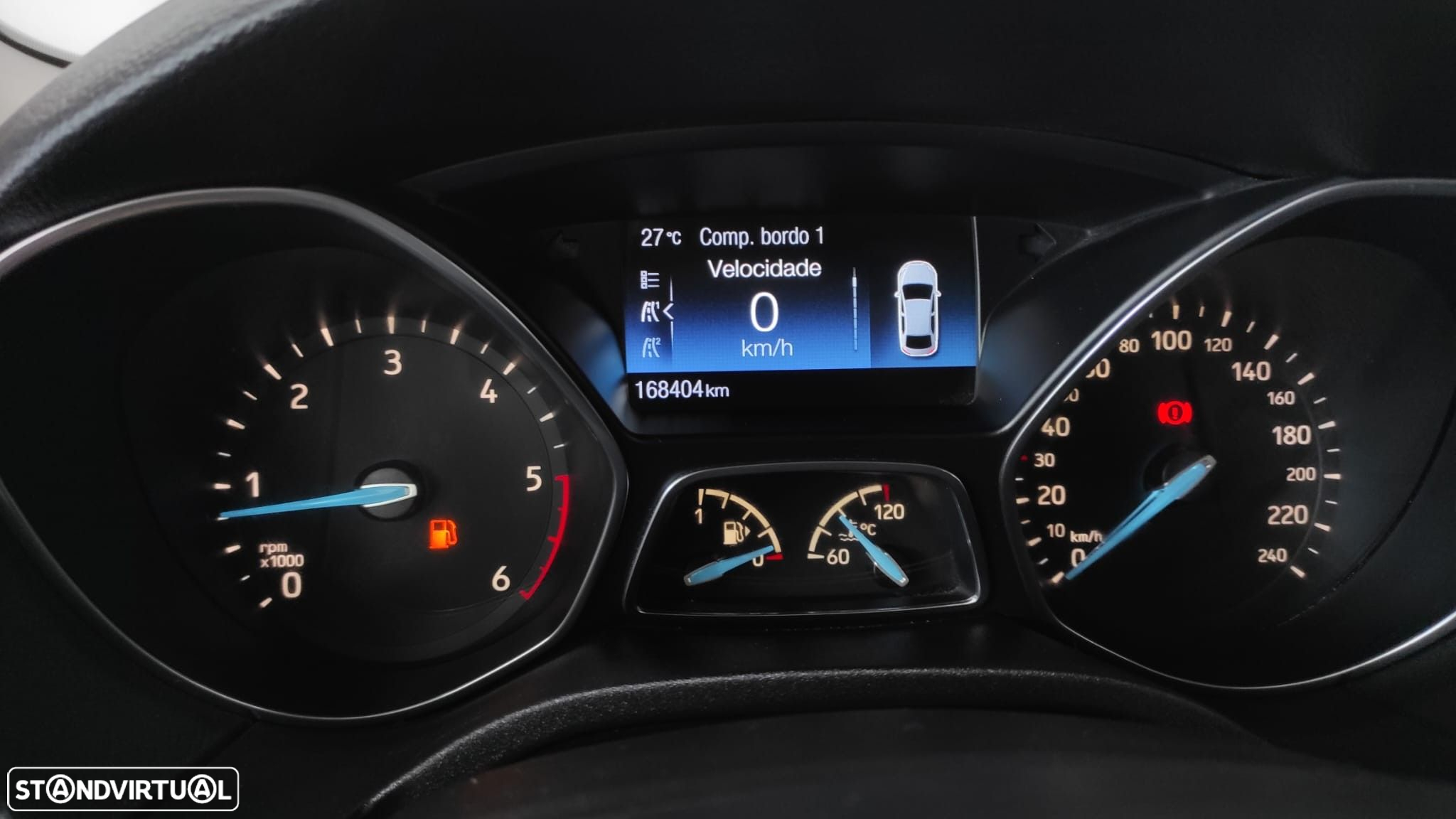 Ford Focus SW 1.5 TDCi Titanium - 32