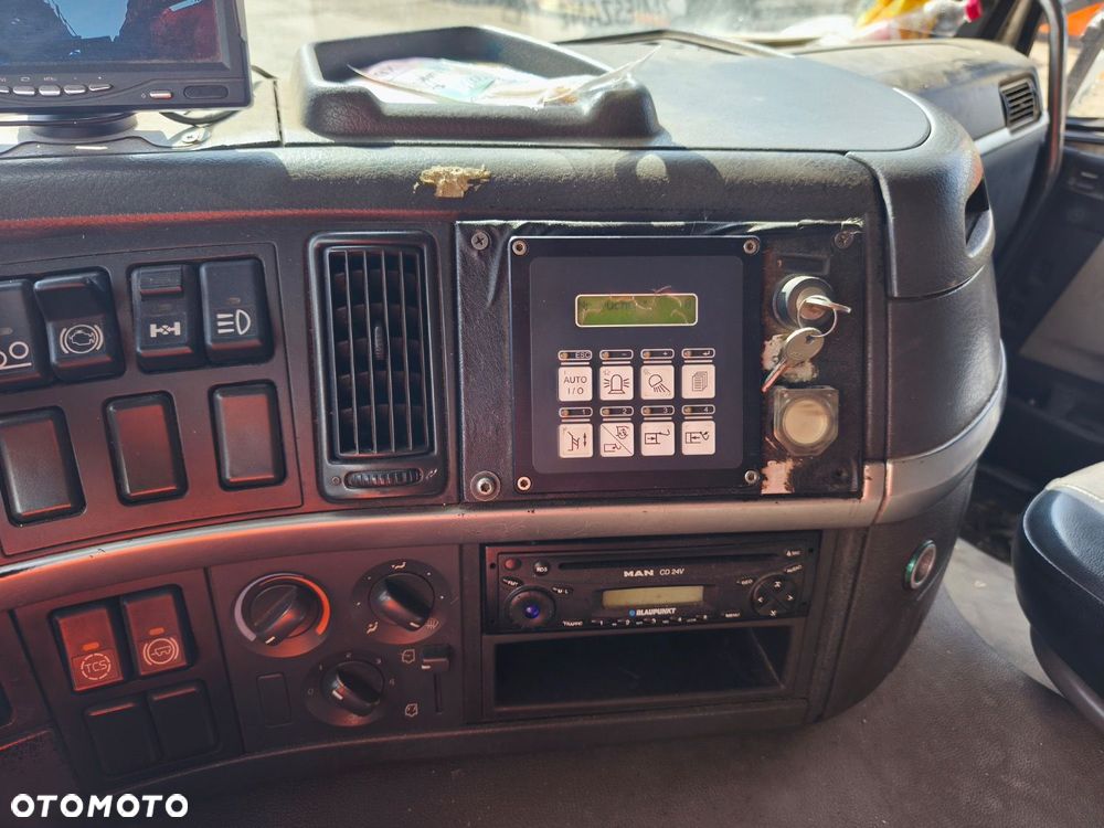 Volvo Fm 9 260 6X2 - 27