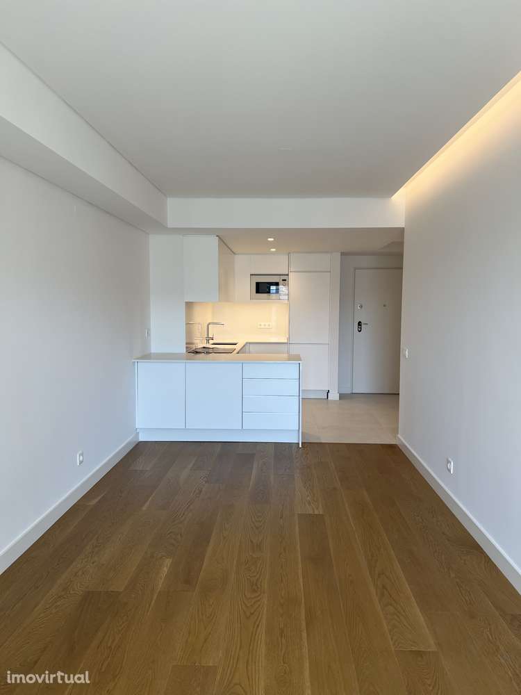 Exclusivo Apartamento T2 em Condominio de Luxo - Grande imagem: 2/32