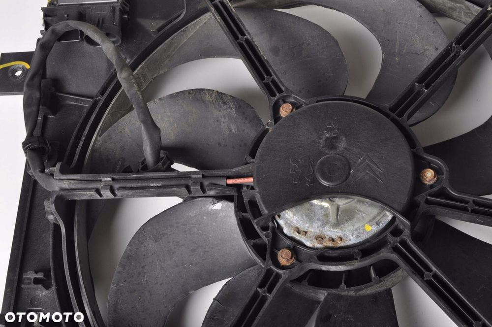 PEUGEOT 308 II T9 2.0 GT WENTYLATOR CHŁODNICY - 2