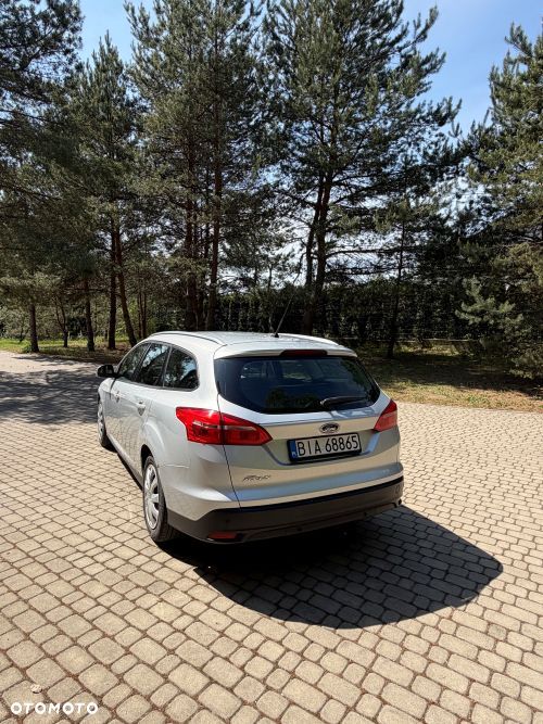Ford Focus - 12