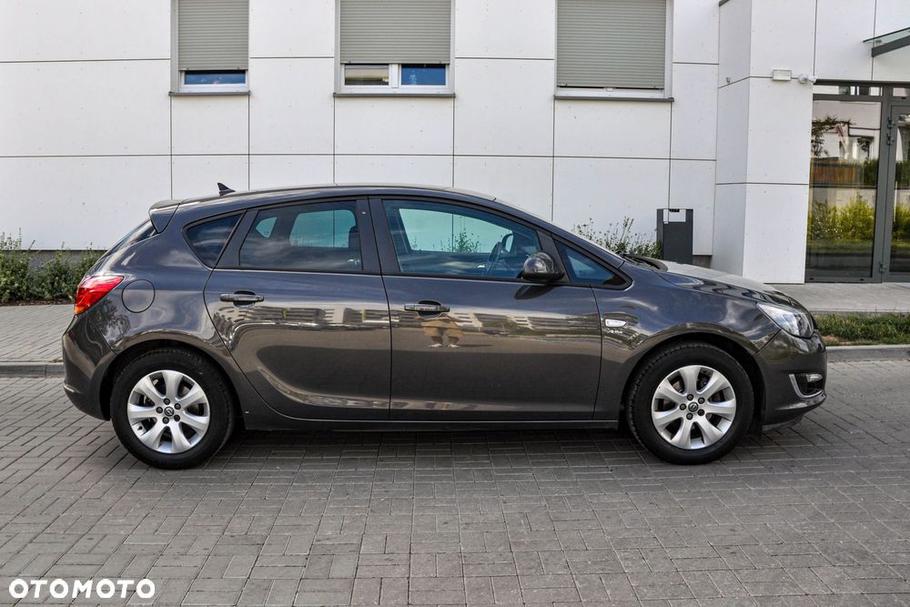 Opel Astra - 5