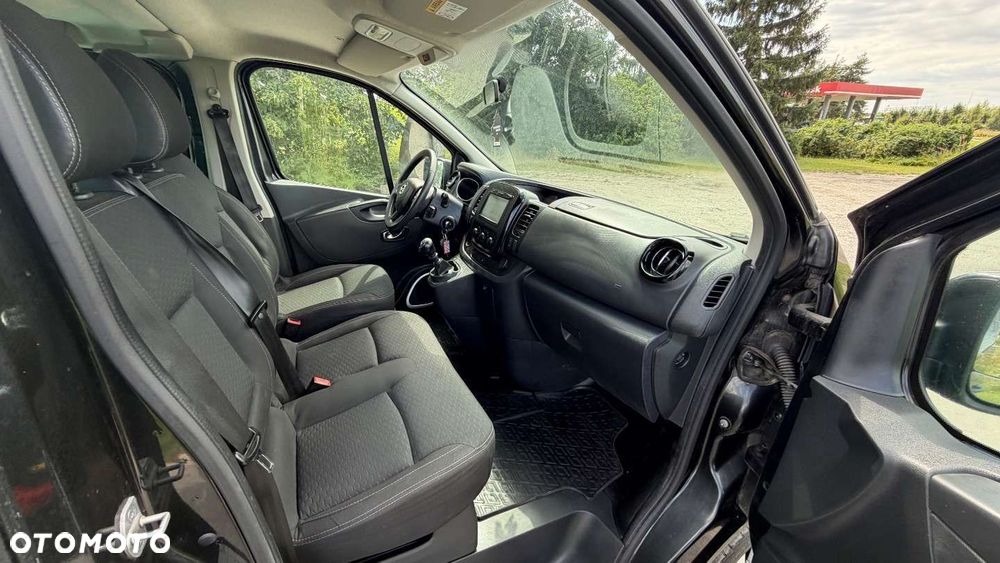 Opel Vivaro - 14