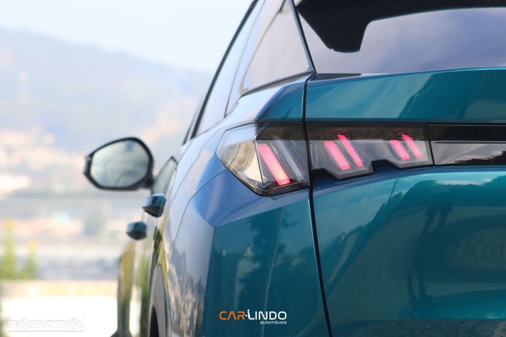 Peugeot 3008 1.2 Hybrid Allure e-DCS6 - 15
