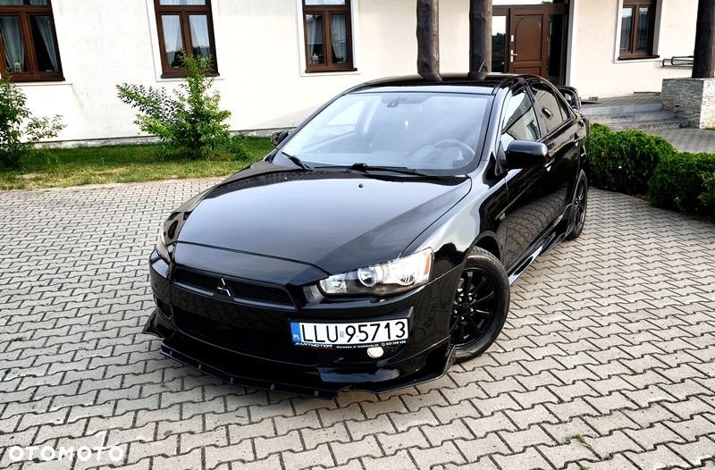 Mitsubishi Lancer 1.6 Invite - 1