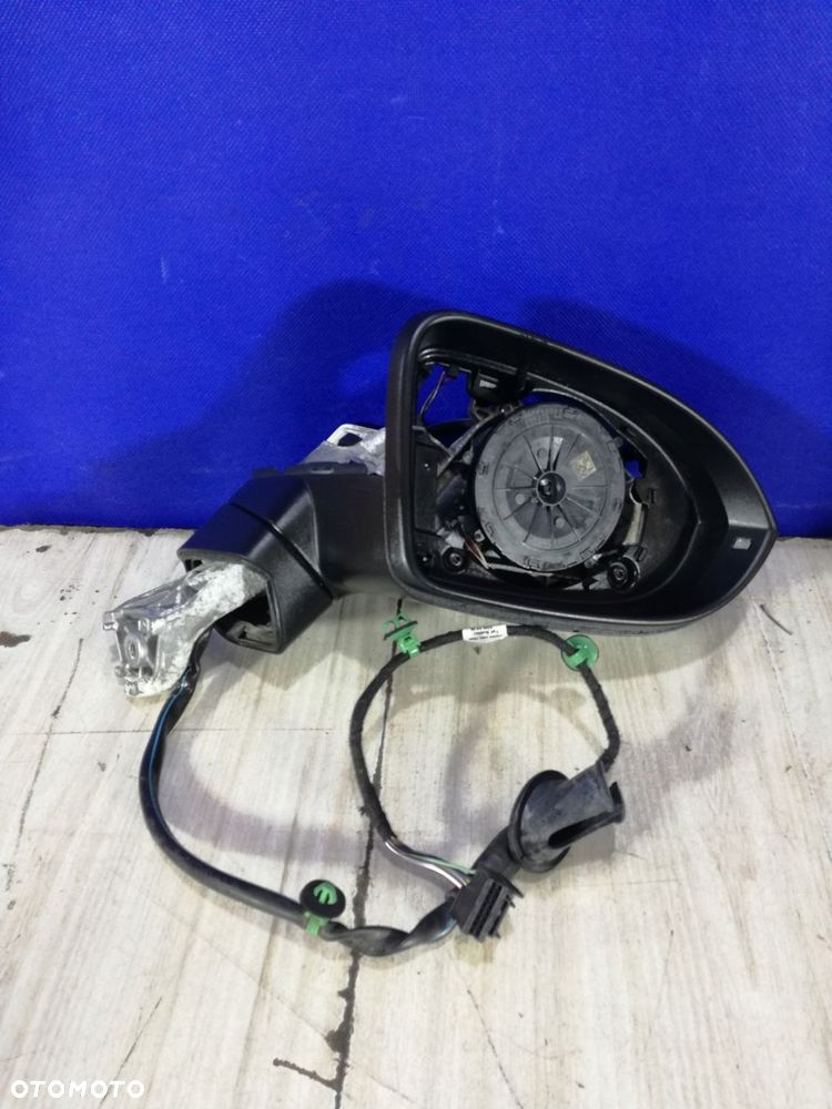 vw passat b8 3g0 14/19 lusterko zewnętrzne kompletne prawe 7-pinów europa - 1
