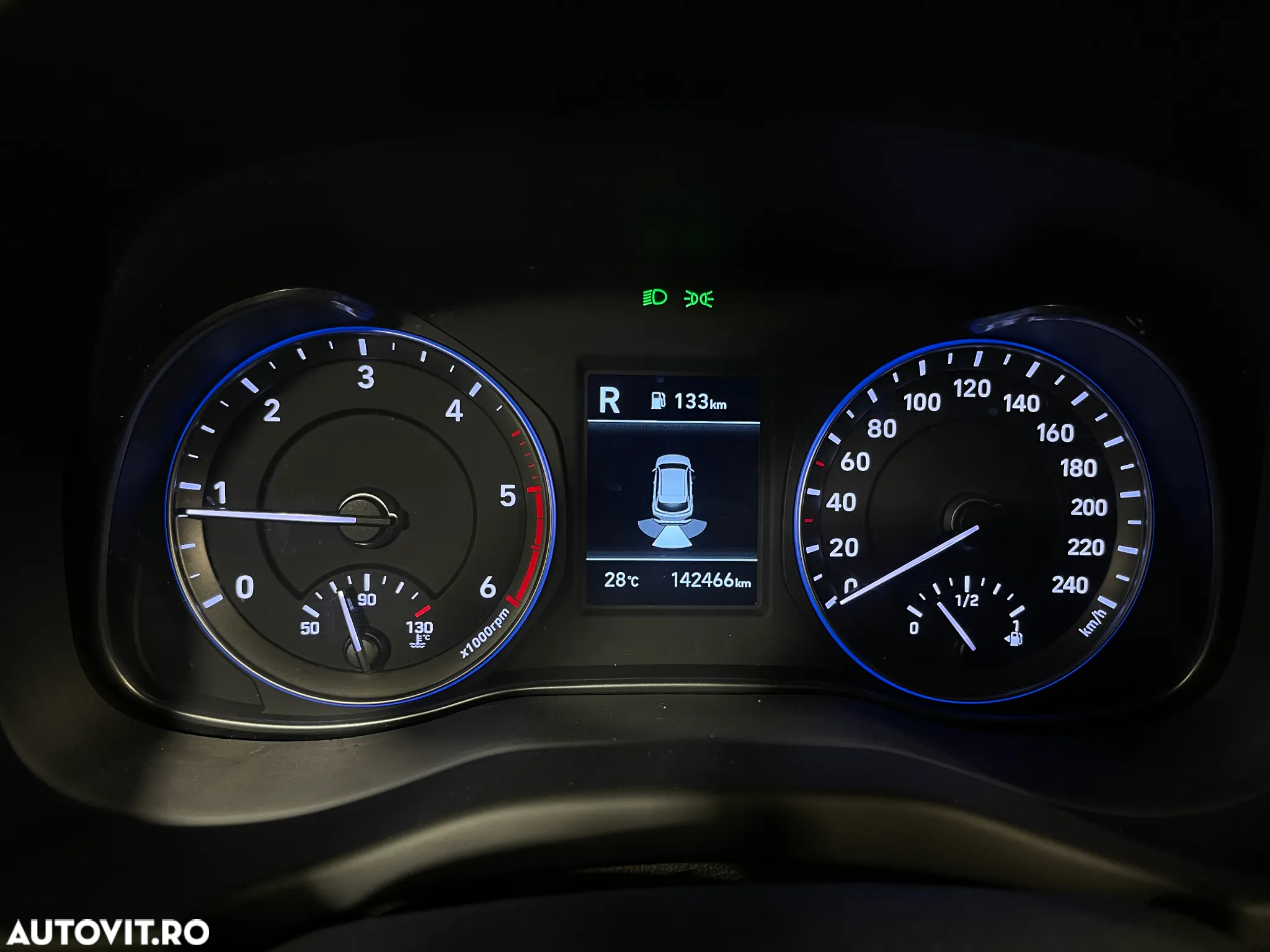 Hyundai KONA 1.6 CRDi DCT Premium - 27