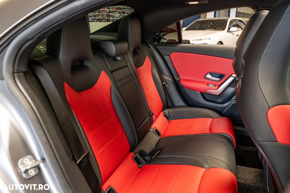 Mercedes-Benz CLA 250 e 8G-DCT AMG Line Advanced Plus - 31