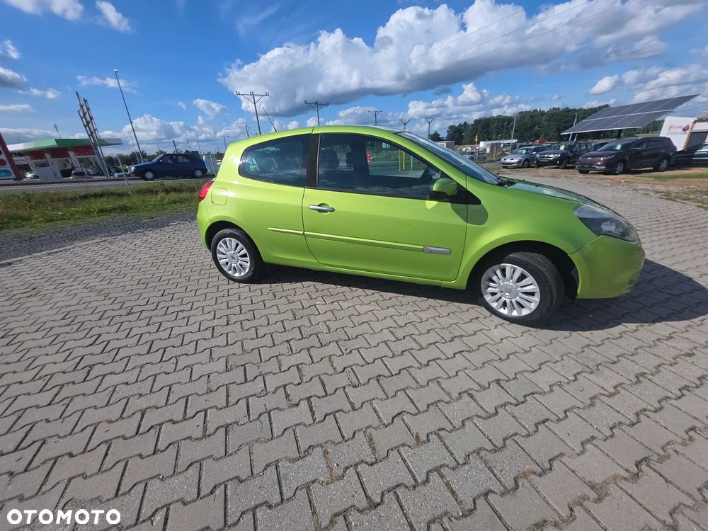 Renault Clio - 3
