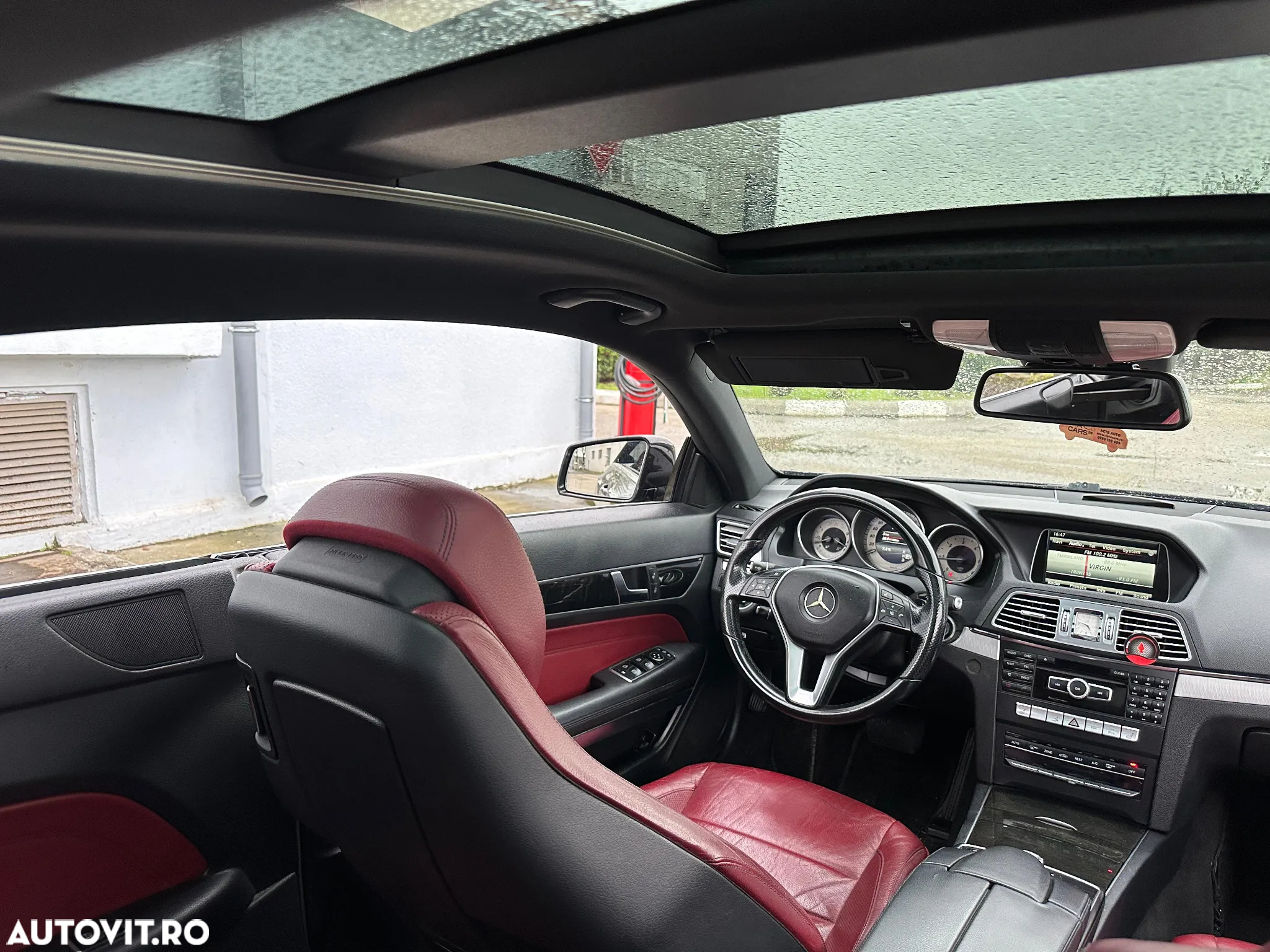 Mercedes-Benz E - 9