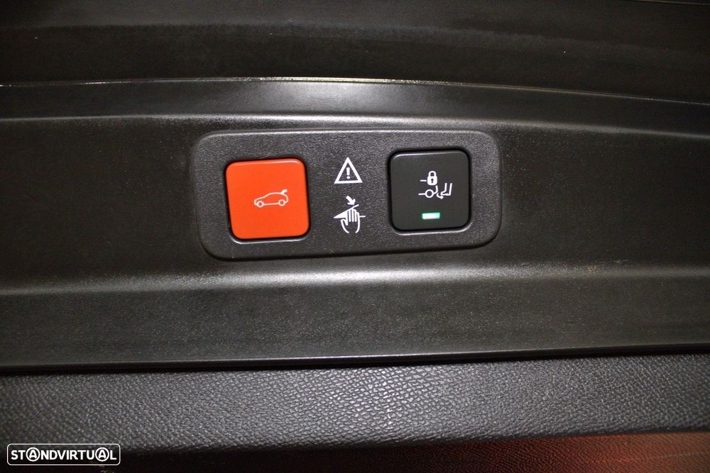 Peugeot 5008 1.5 BlueHDi Allure Pack EAT8 - 20