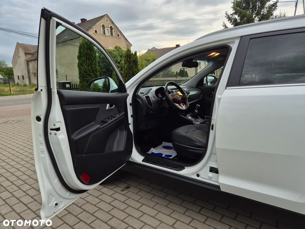 Kia Sportage 1.7 CRDI XL 2WD - 11