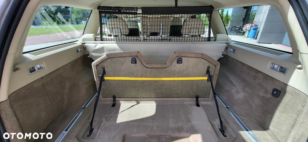 Volvo V70 D5 Geartronic Momentum - 37