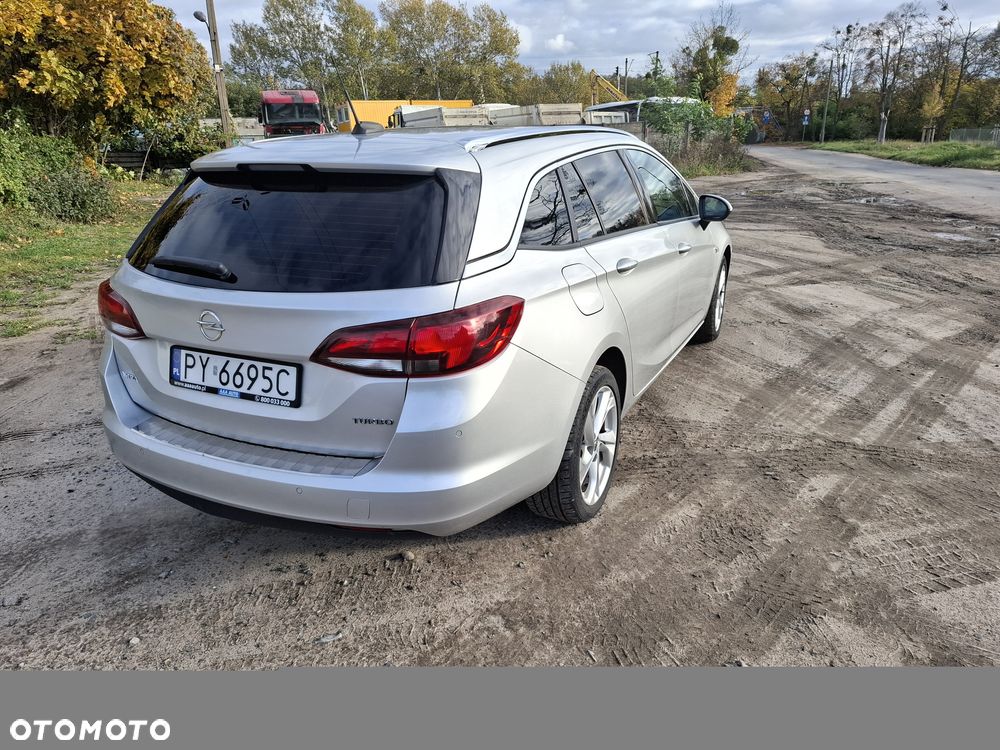 Opel Astra V 1.4 T Dynamic - 3
