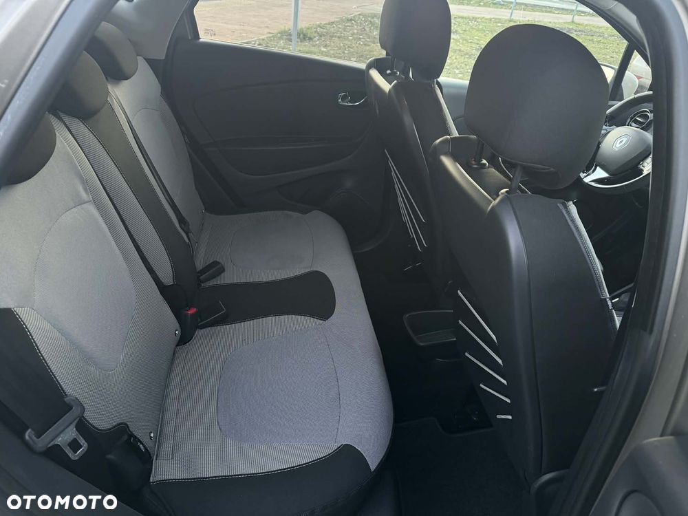 Renault Captur - 27