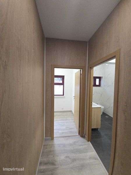 Apartamento T3+1 com Garagem novo em Gouveia - Grande imagem: 3/12