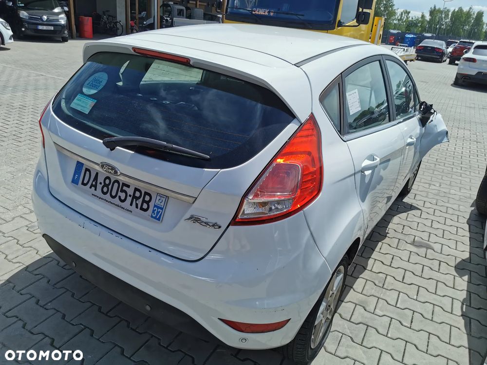 Ford Fiesta 1.0 Titanium X - 8