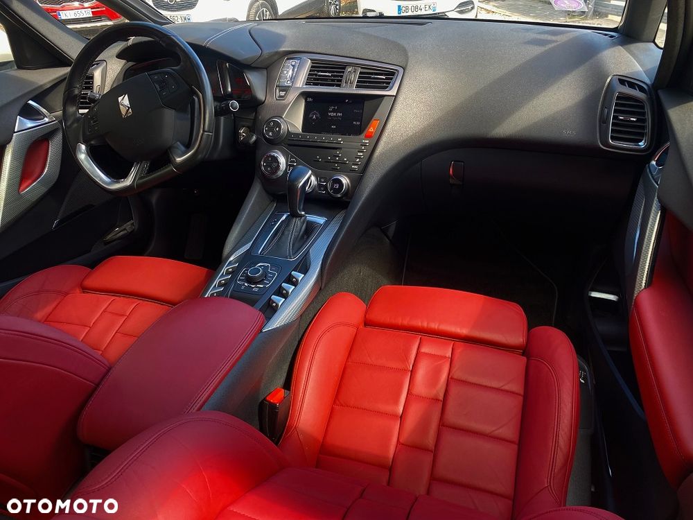 Citroën DS5 THP 155 SoChic - 9