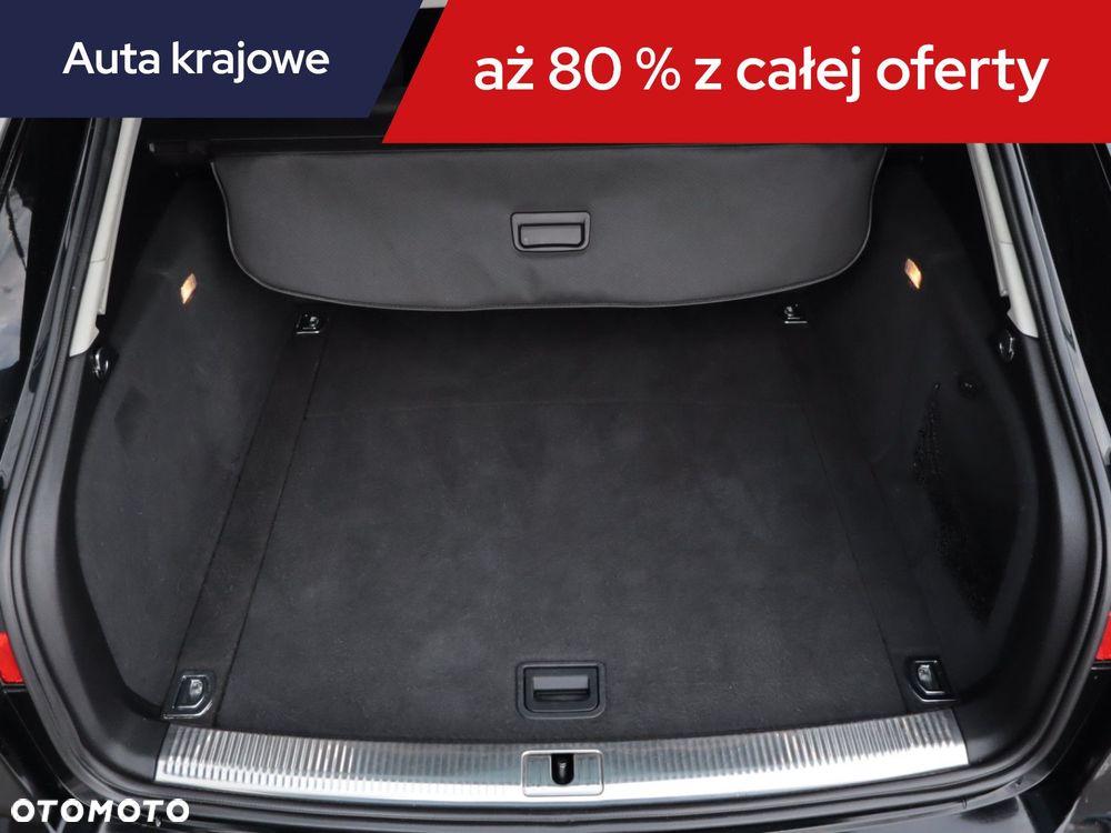 Audi A4 Limousine - 16