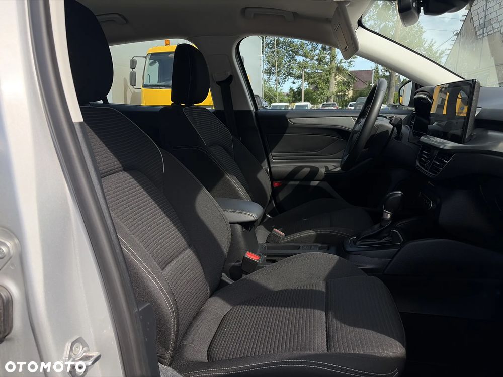 Ford Focus 1.0 EcoBoost mHEV Titanium Design - 36