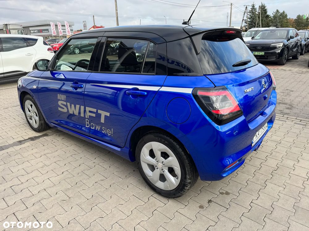 Suzuki Swift 1.2 Dualjet SHVS Premium Plus - 4