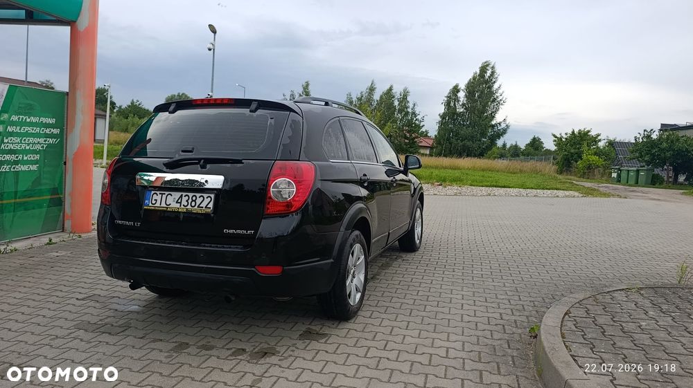 Chevrolet Captiva 2.0 d LT base 5os - 4