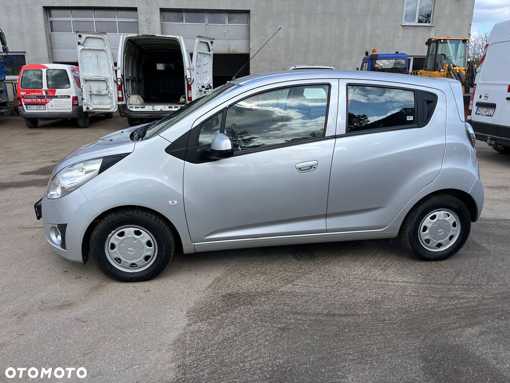 Chevrolet Spark 1.0 - 2