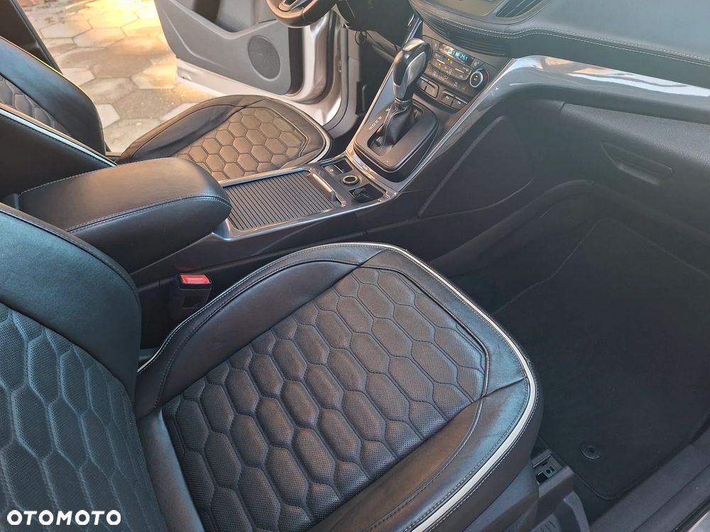 Ford Kuga 2.0 TDCi 4x4 Vignale - 15