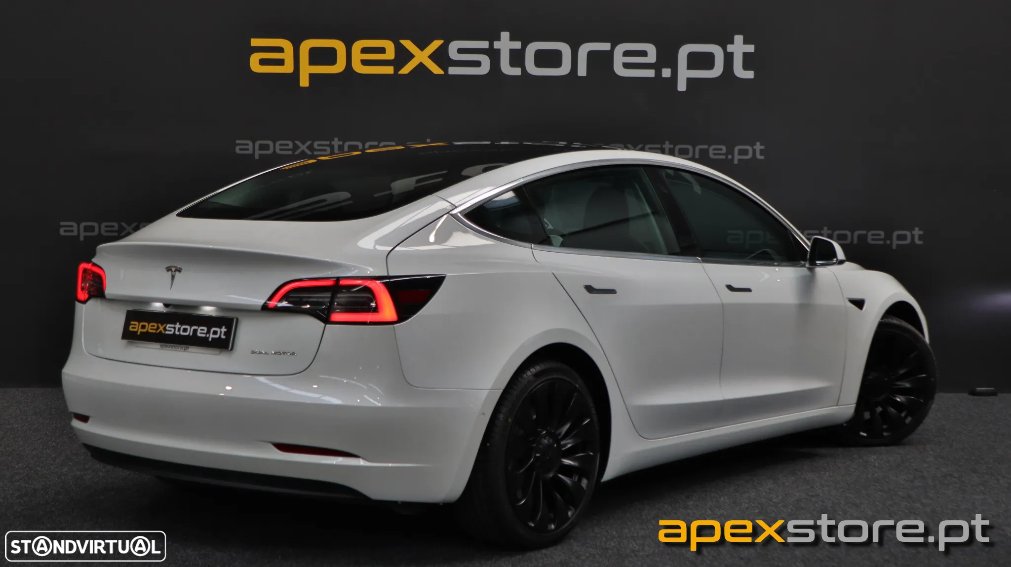 Tesla Model 3 Long-Range Dual Motor AWD - 4