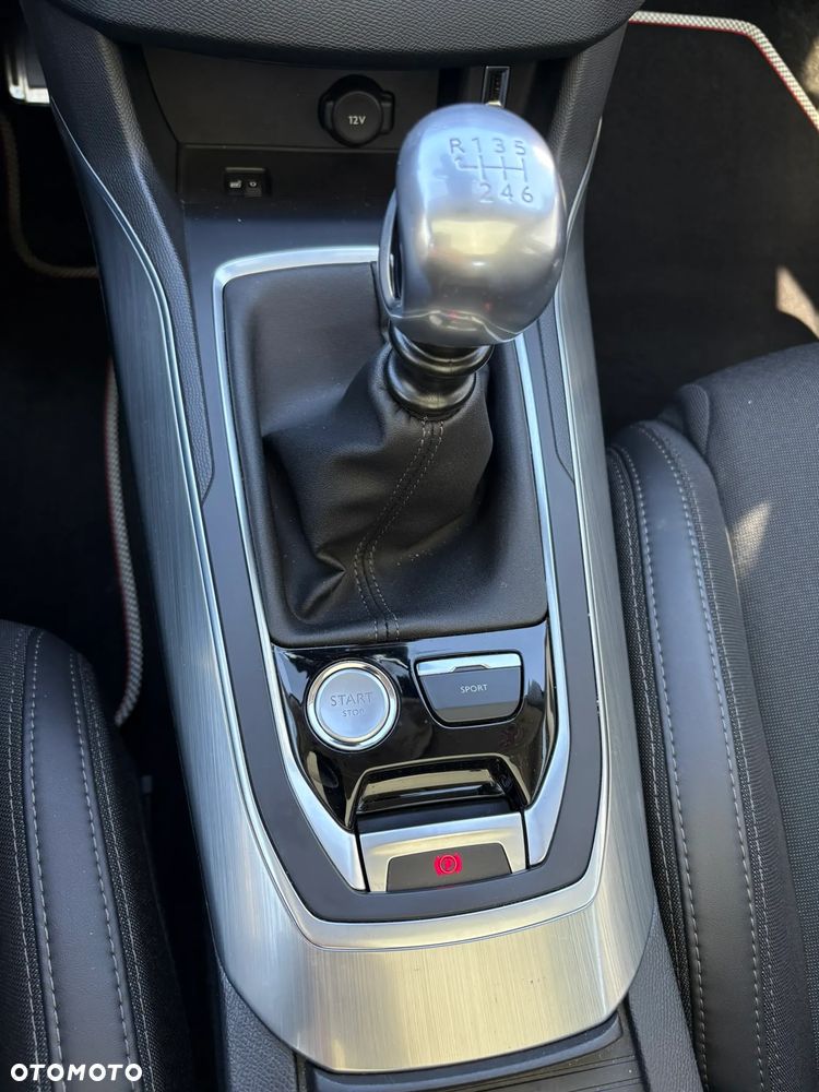Peugeot 308 1.2 PureTech Allure S&S - 30