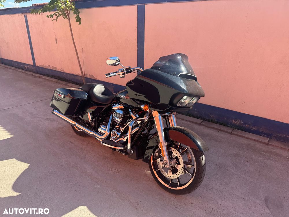 Harley-Davidson CVO Road Glide Limited - 9