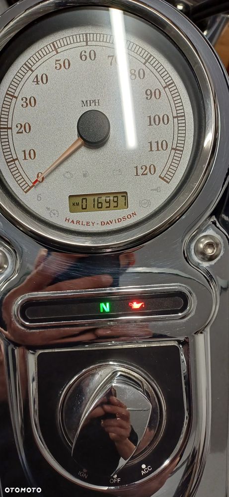 Harley-Davidson Dyna Super Glide - 12