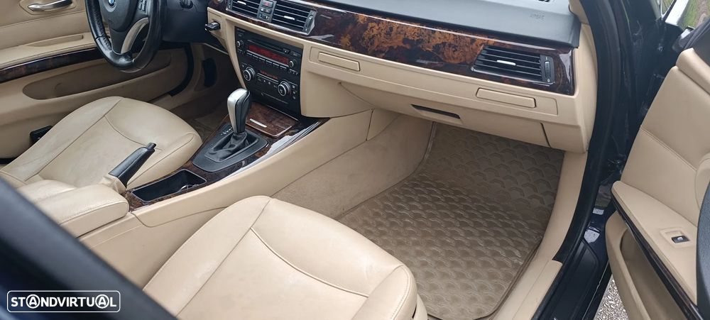 BMW 320 d Sport Auto - 9