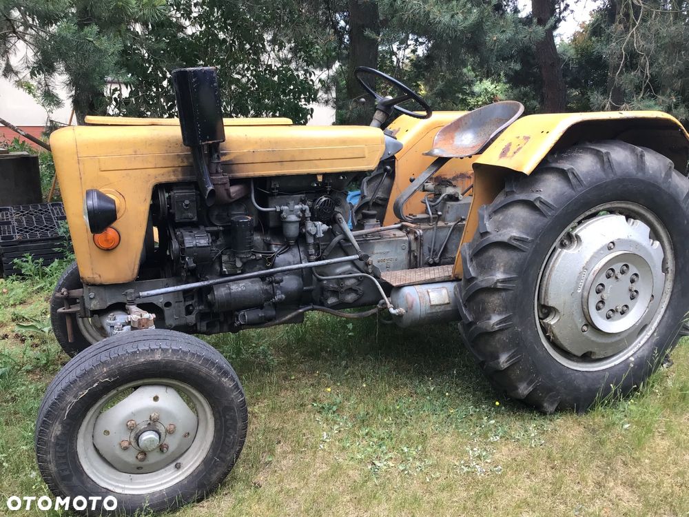 Ursus C330 - 1