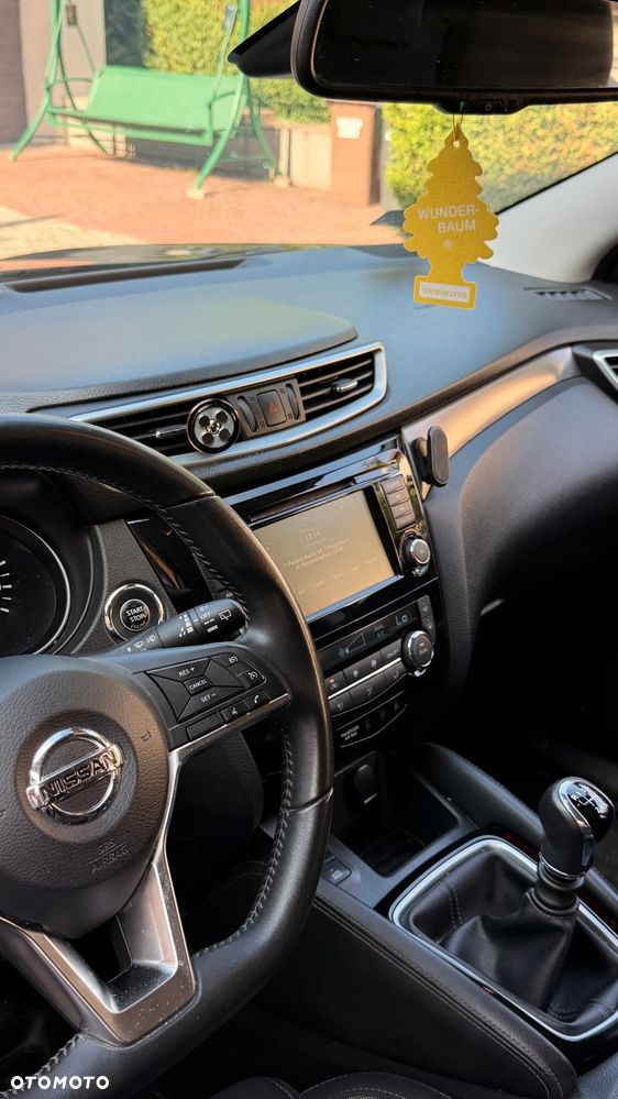 Nissan Qashqai 1.3 DIG-T N-Connecta EU6d - 4