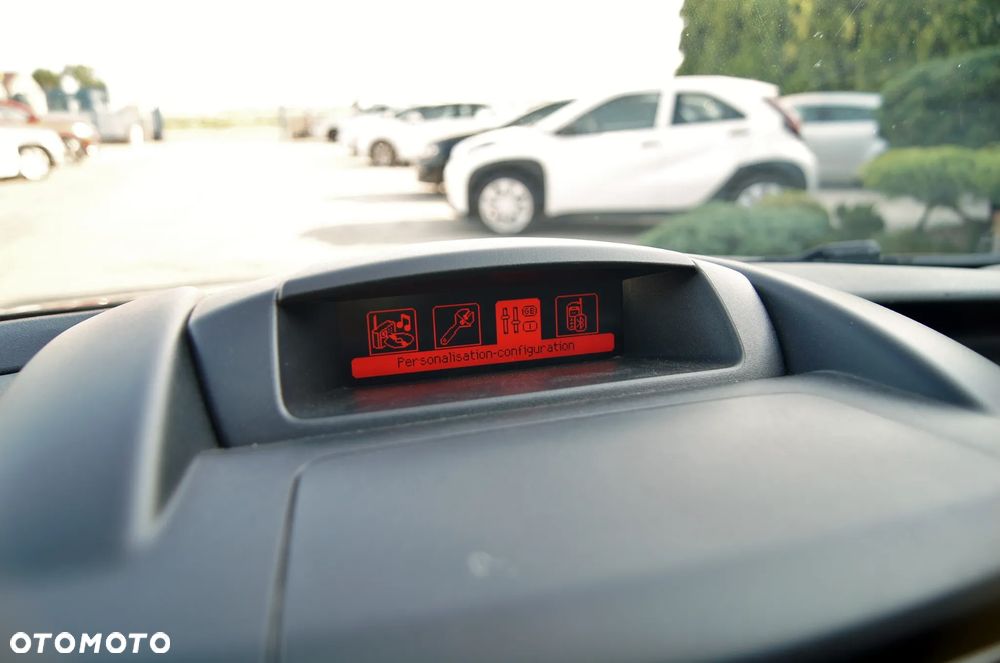 Peugeot Partner e-HDi FAP 92 Stop&Start Active - 21