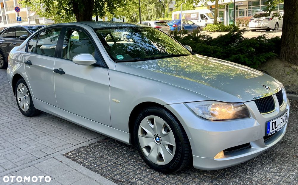 BMW Seria 3 - 1