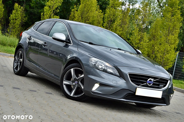 Volvo V40 D2 R-Design Summum