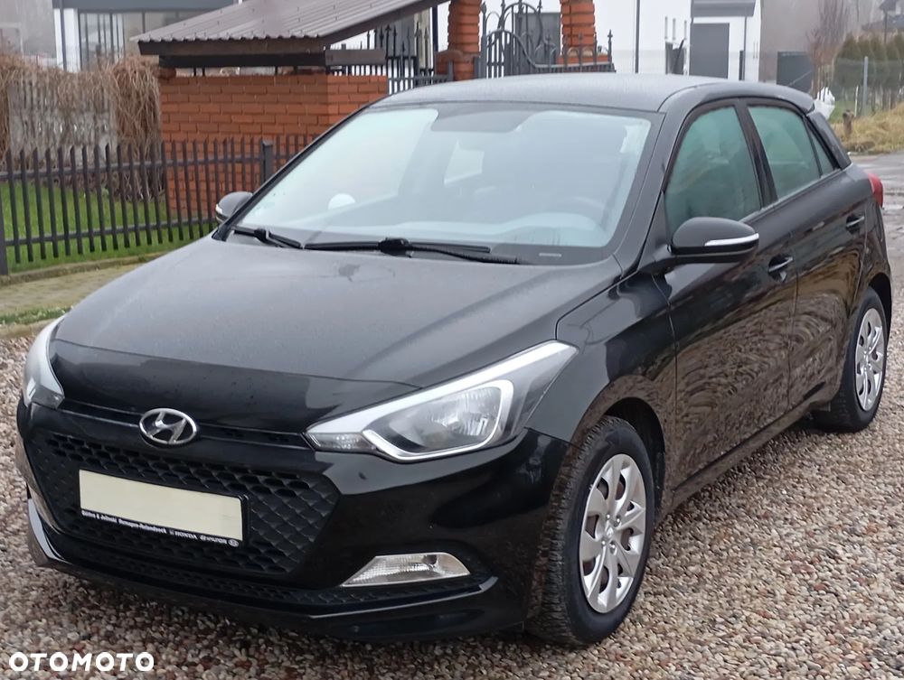 Hyundai i20 1.2 - 7