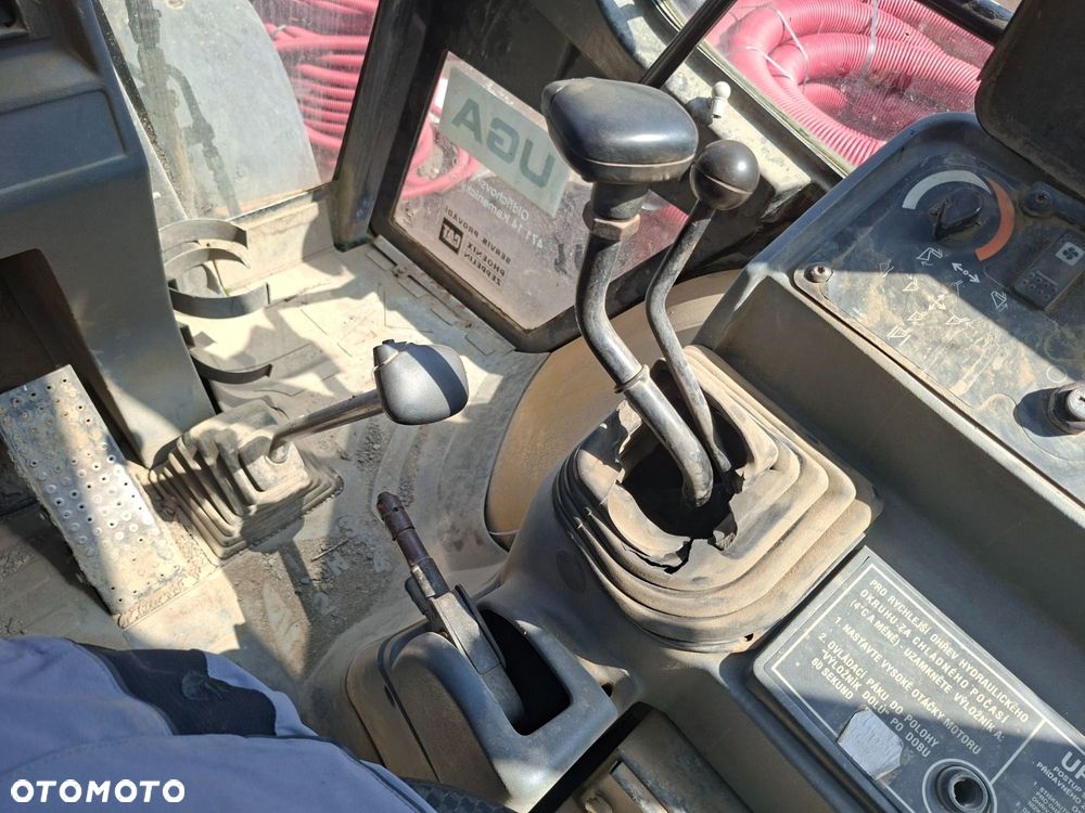 Caterpillar 428 C 4X4 - 13