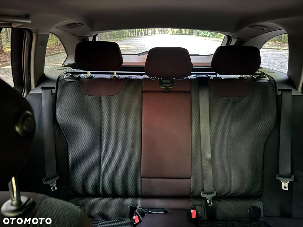 BMW Seria 3 - 28