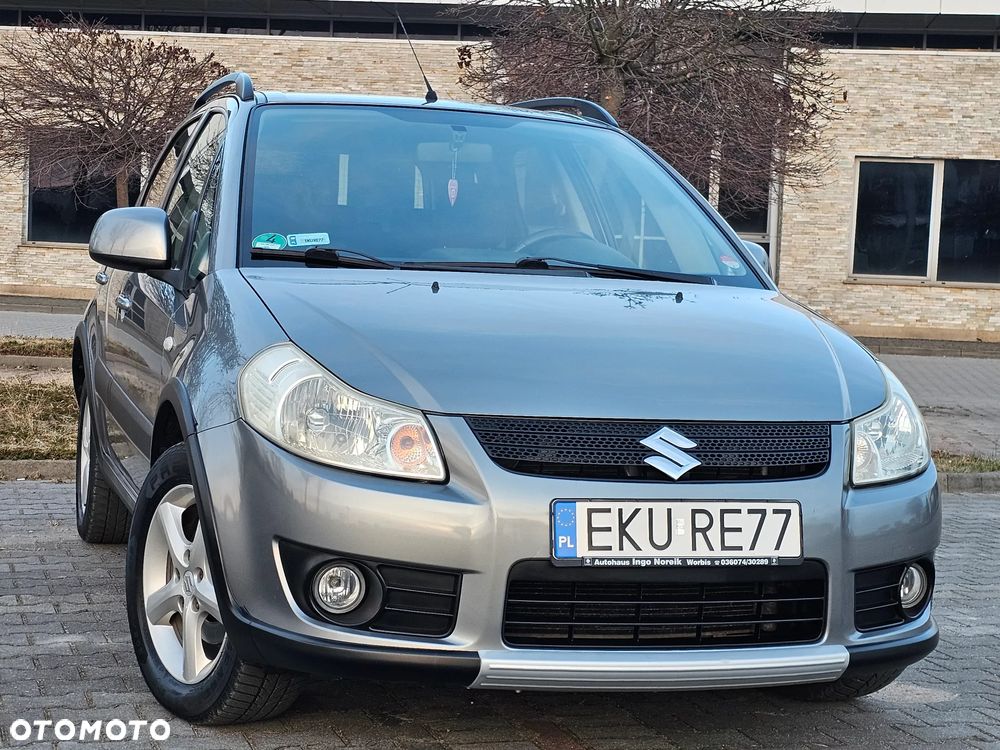 Suzuki SX4 1.6 Premium Outdoor - 4