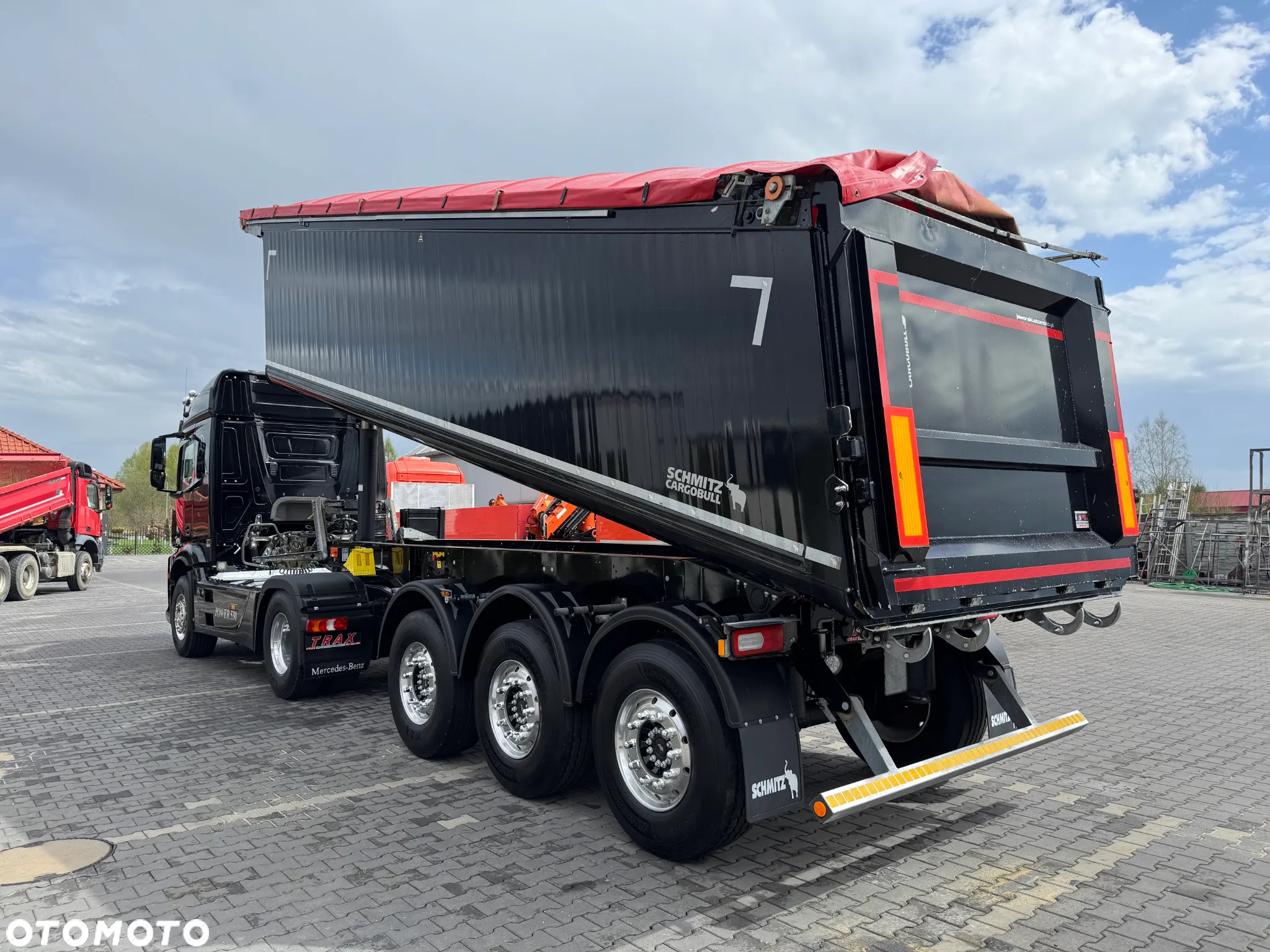 Schmitz Cargobull Naczepa wywrotka 30 m3 JAK NOWA !!! + Mercedes Actros 18.53 - 4