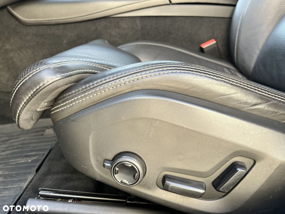 Volvo V90 Cross Country - 11