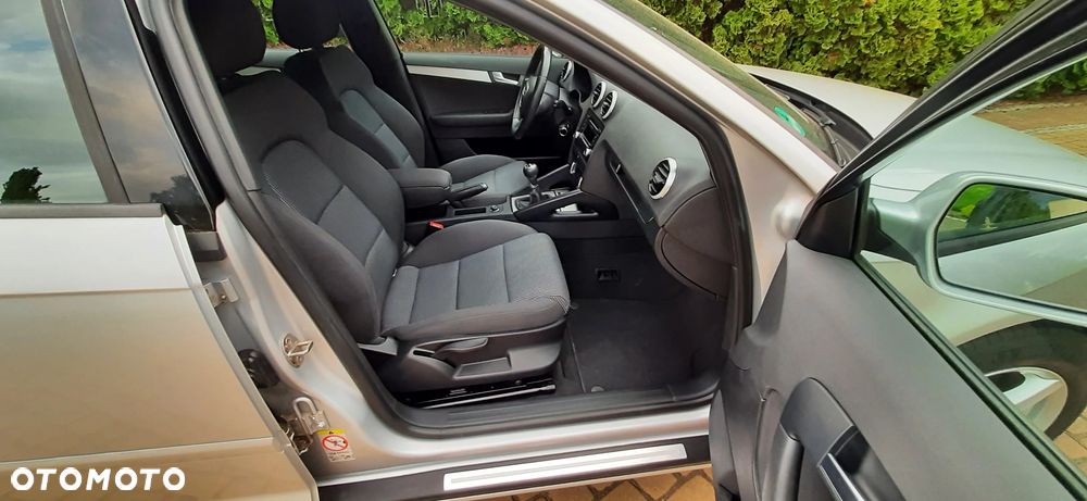 Audi A3 Sportback - 19