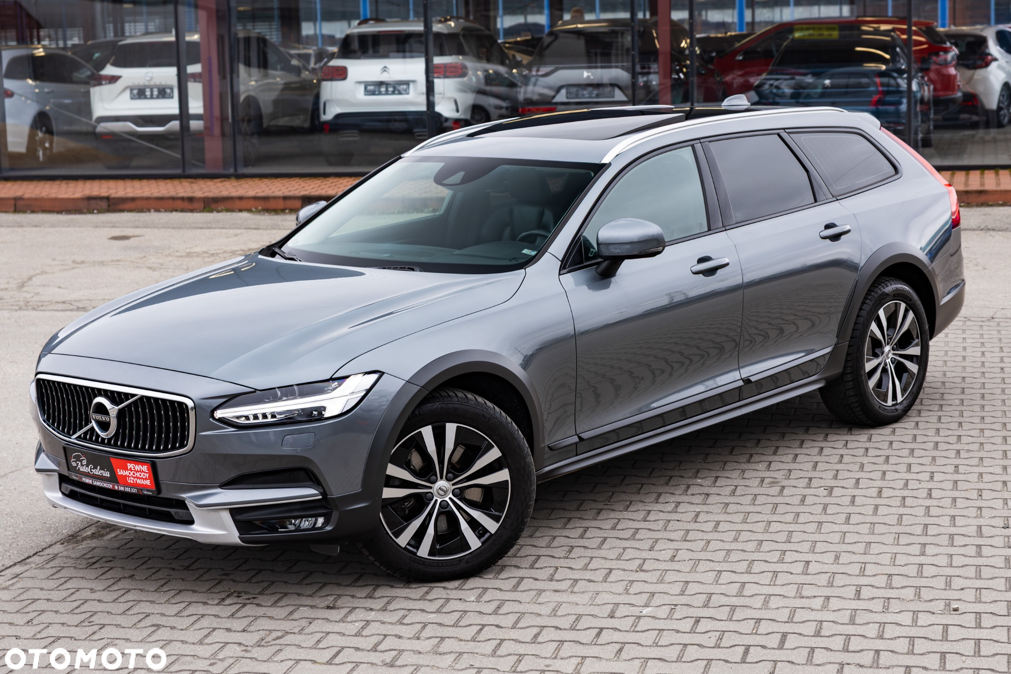 Volvo V90 Cross Country D5 AWD Geartronic - 3