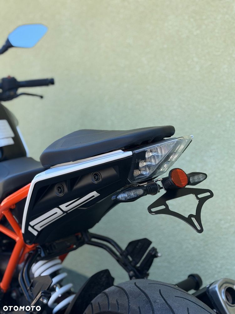 KTM Duke 125 - 19